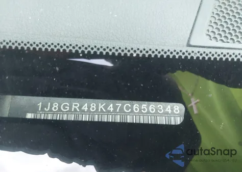 2007 Jeep Grand Cherokee Laredo from USA, damaged, VIN 1J8GR48K47C656348